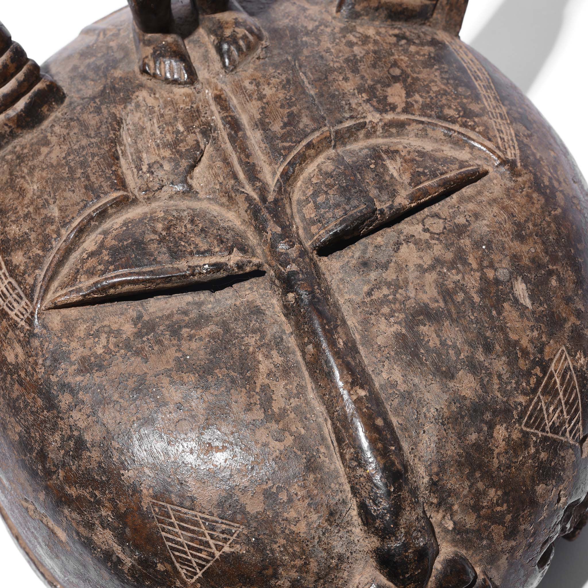 Carved Senufo Helmet Mask - Ca 1920 - Image 3