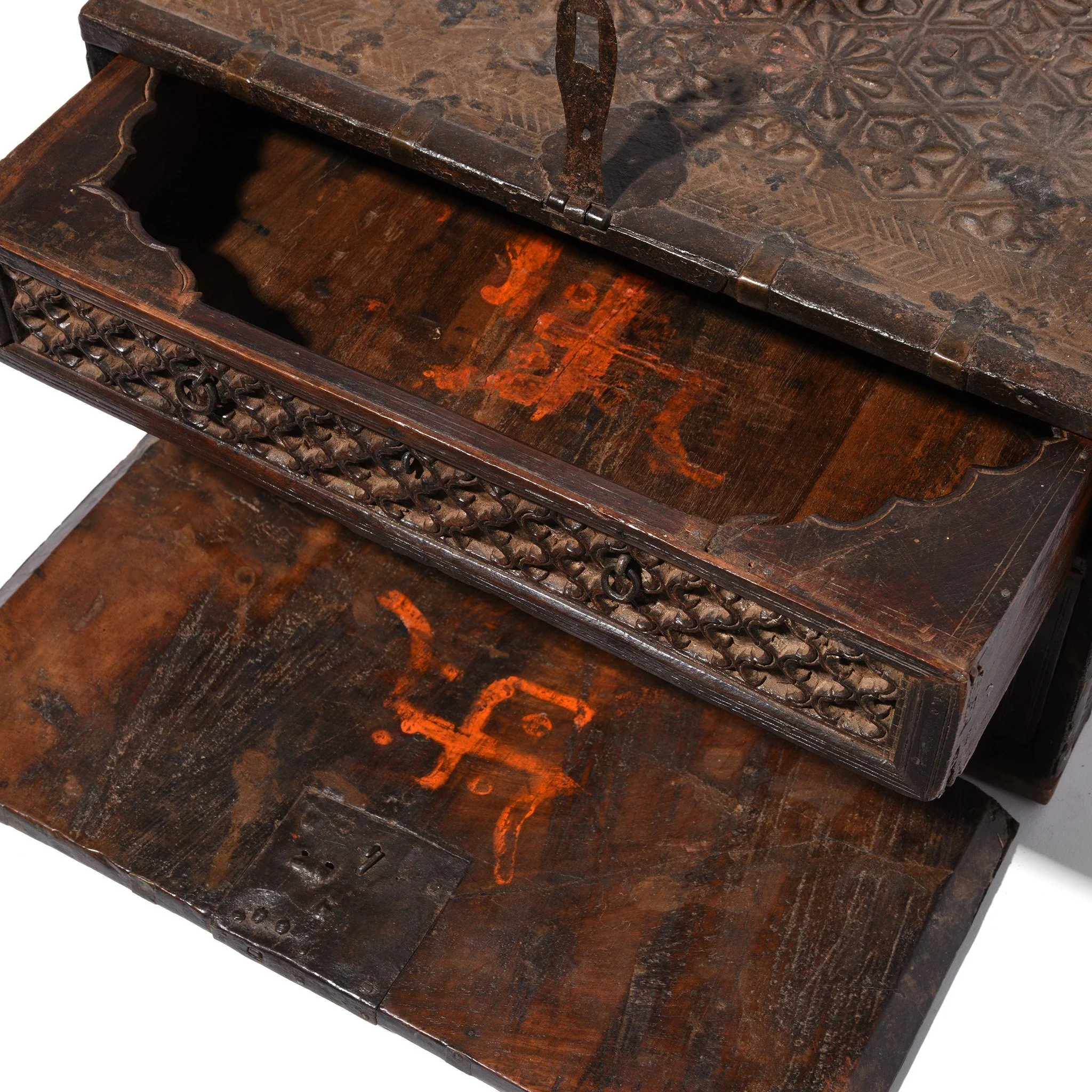 Exceptional Quality Jewellery Box from Rajasthan - 18thC - Image 5