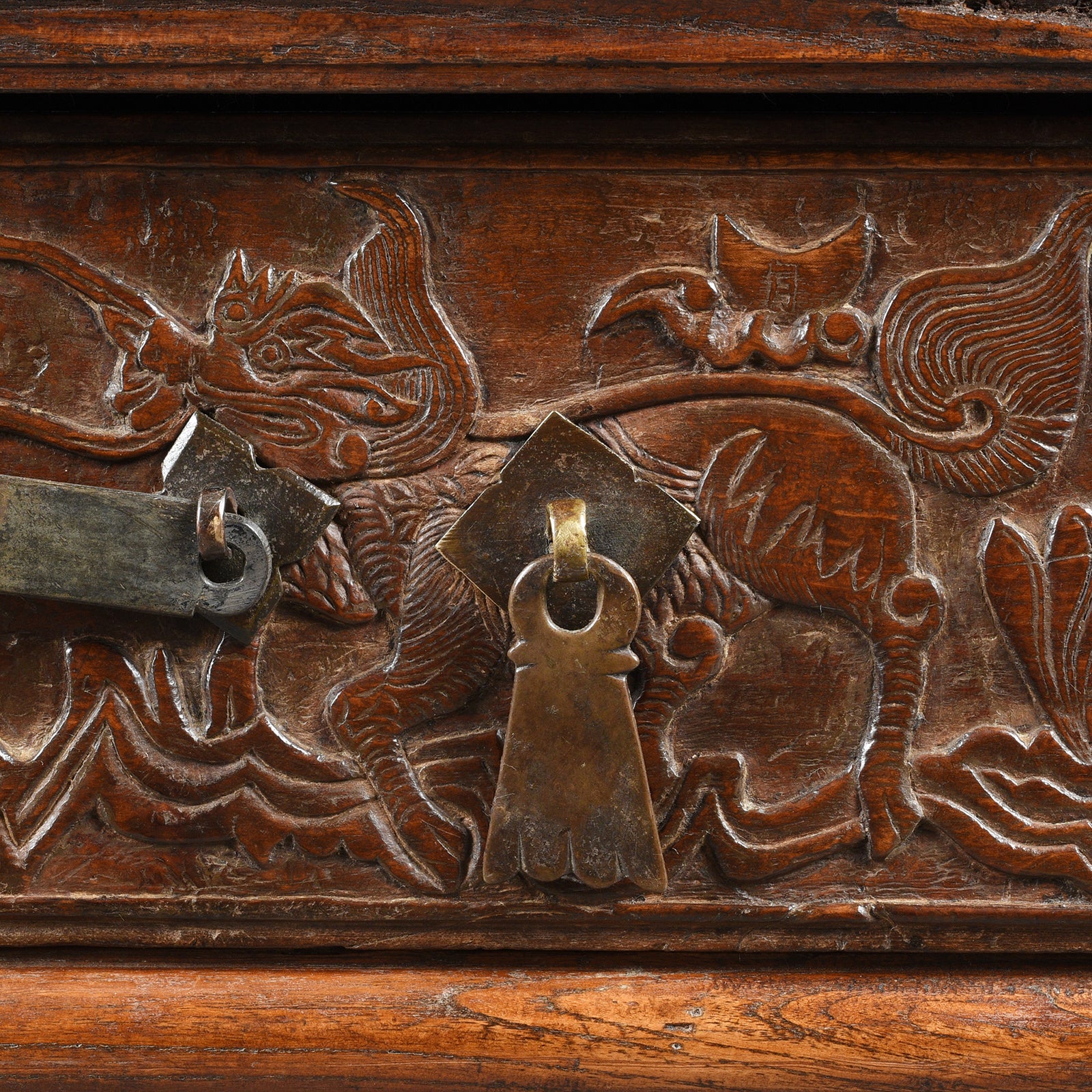 Carved Coffer Table From Shanxi - 18th Century - Image 6