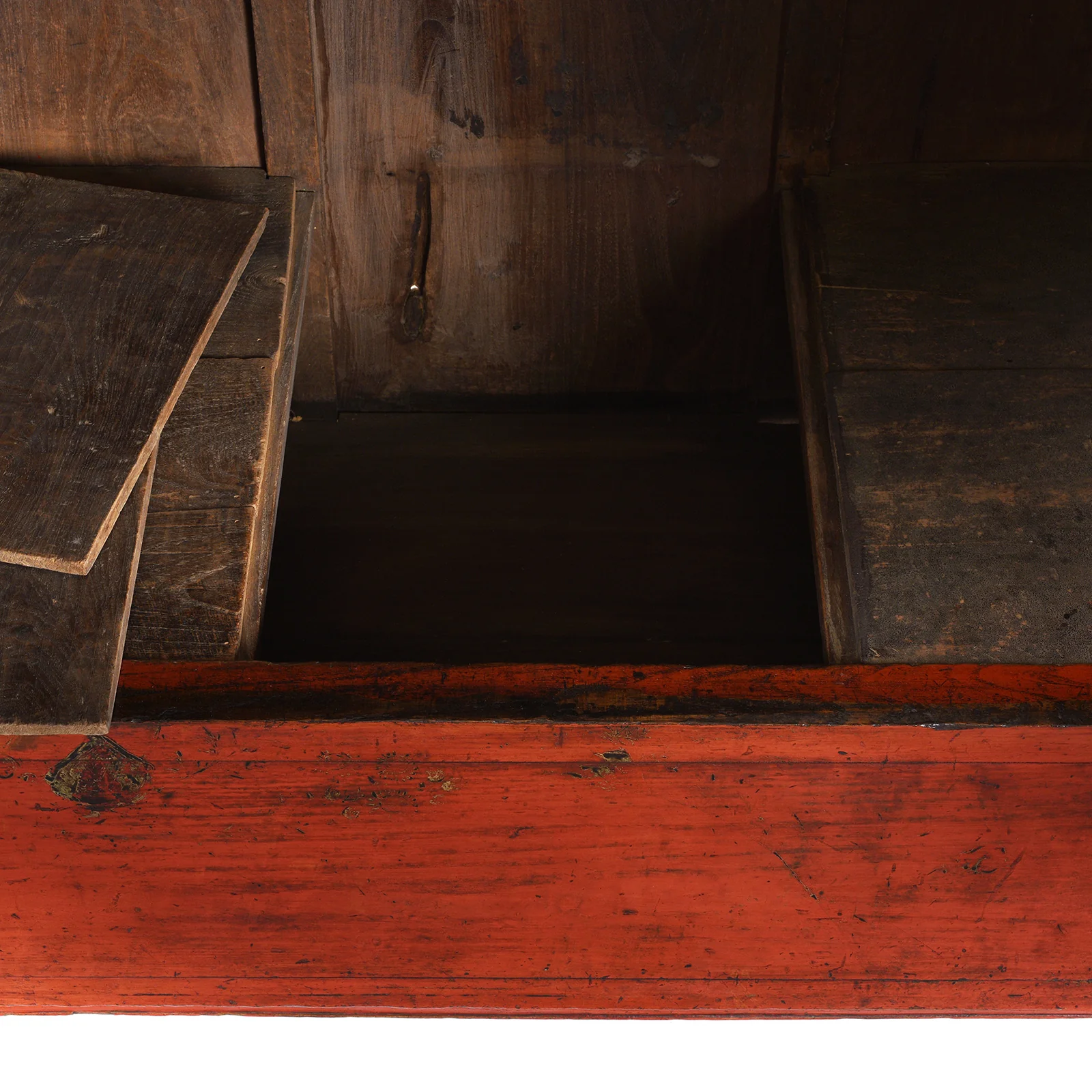 Red Lacquer Wedding Cabinet From Shanxi Province - 19th Century - Image 12