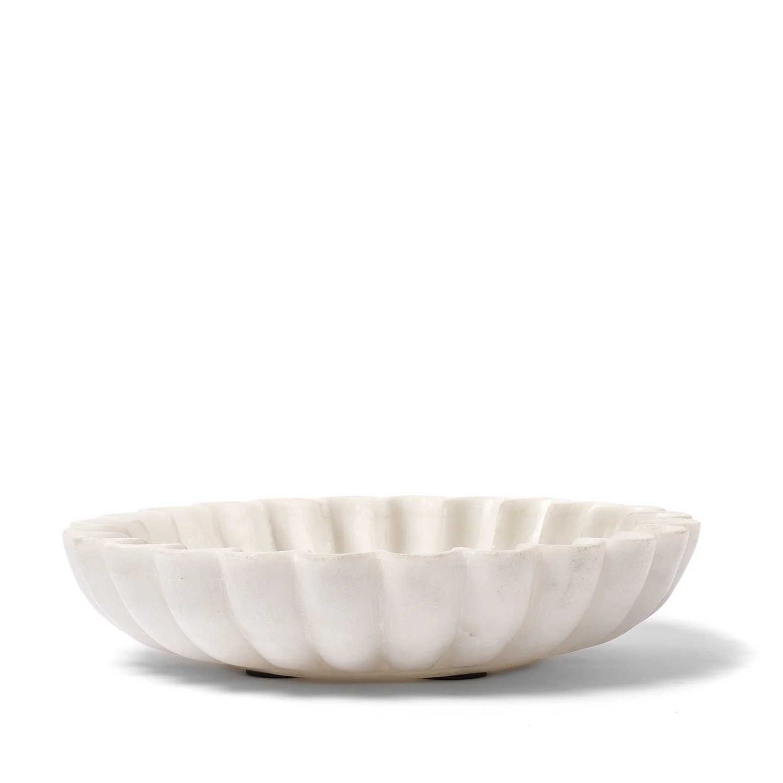 White Marble Scalloped Decorative Bowl - Image 4