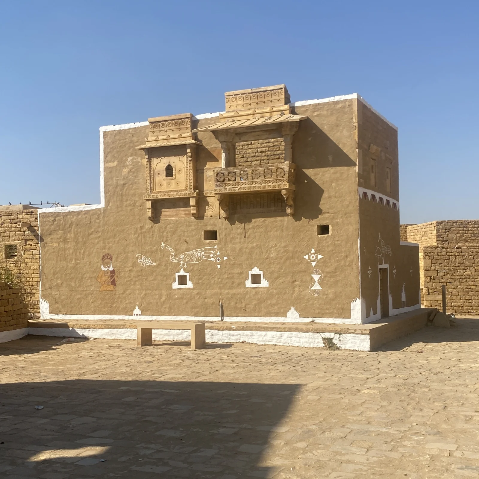 Carved Stone Window Jharokha Panel From Jaisalmer - 18th Century - Image 5