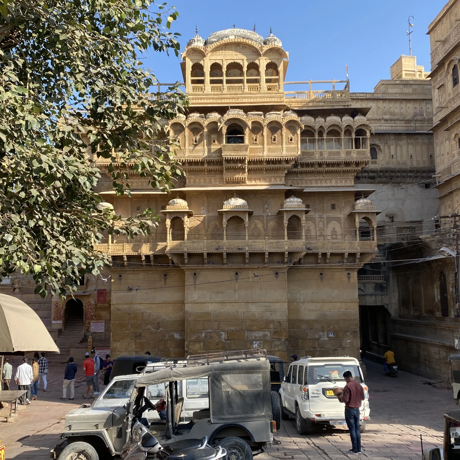 Carved Stone Window Jharokha Panel From Jaisalmer - 18th Century - Image 6