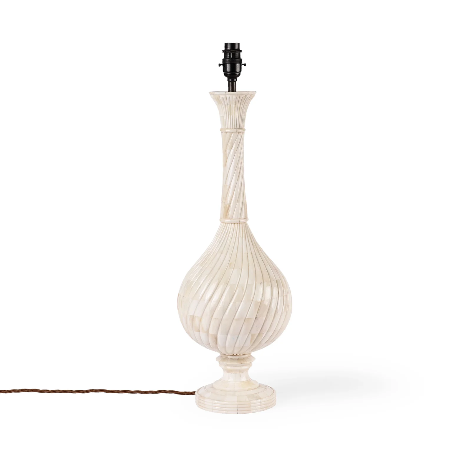Mughal Swirl Bone Inlay Table Lamp - Image 3