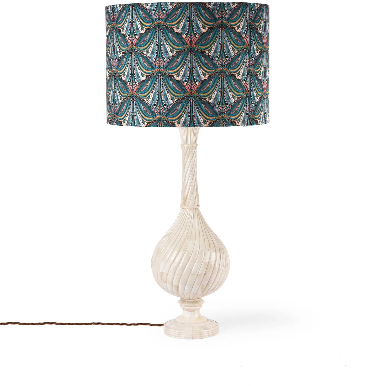 Mughal Swirl Bone Inlay Table Lamp - Image 7